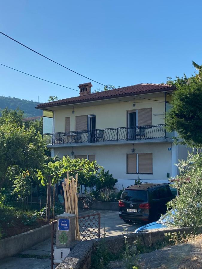 Apartmani Zdenka Pobri Opatija Exterior foto